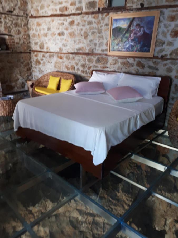 Nuci'S Home Glass Floor Tushemisht Екстериор снимка