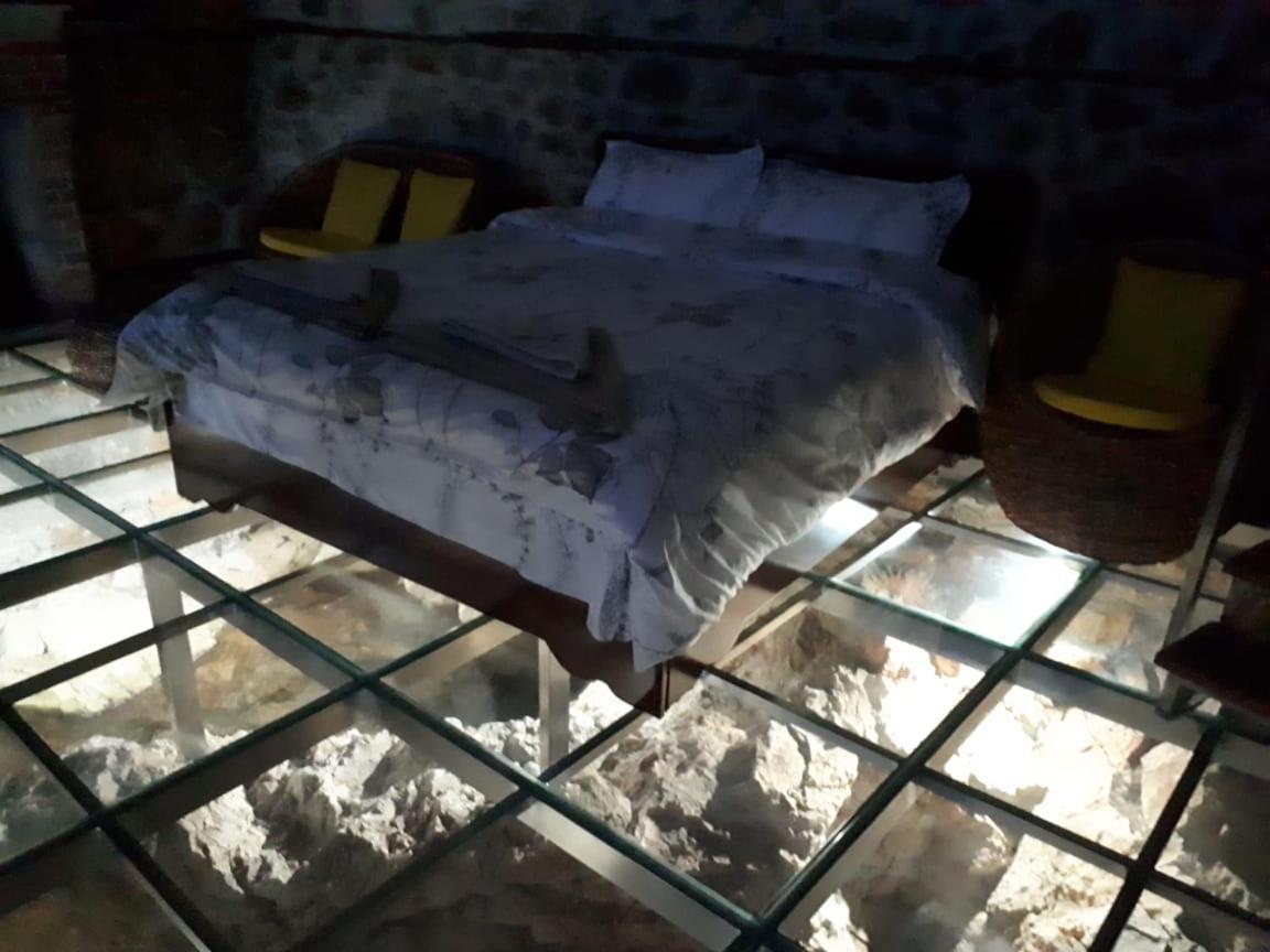 Nuci'S Home Glass Floor Tushemisht Екстериор снимка